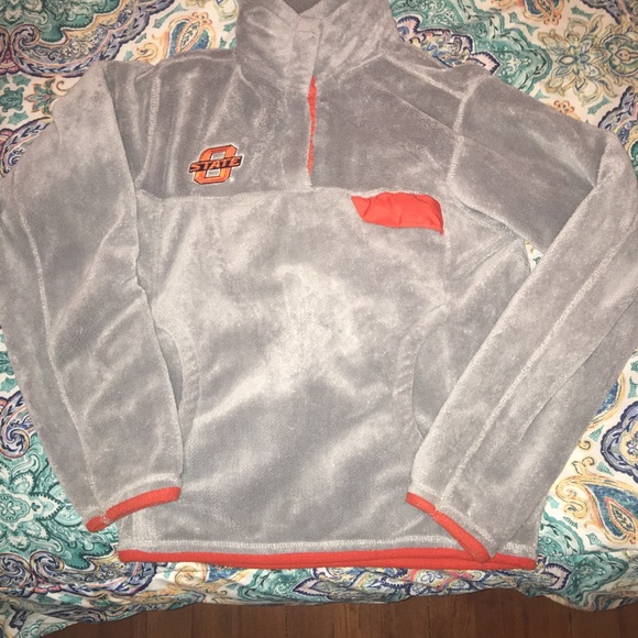 Clothes - Picture 3 of 7